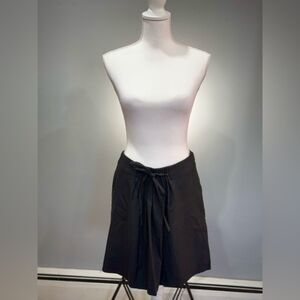 CLEARANCE! Black GAP Pleated Skirt Size XS